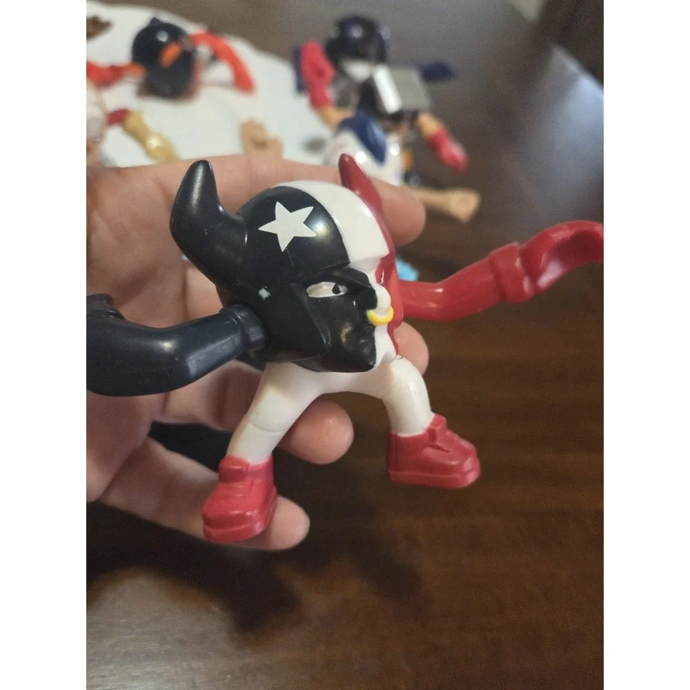 N/A 13 figures